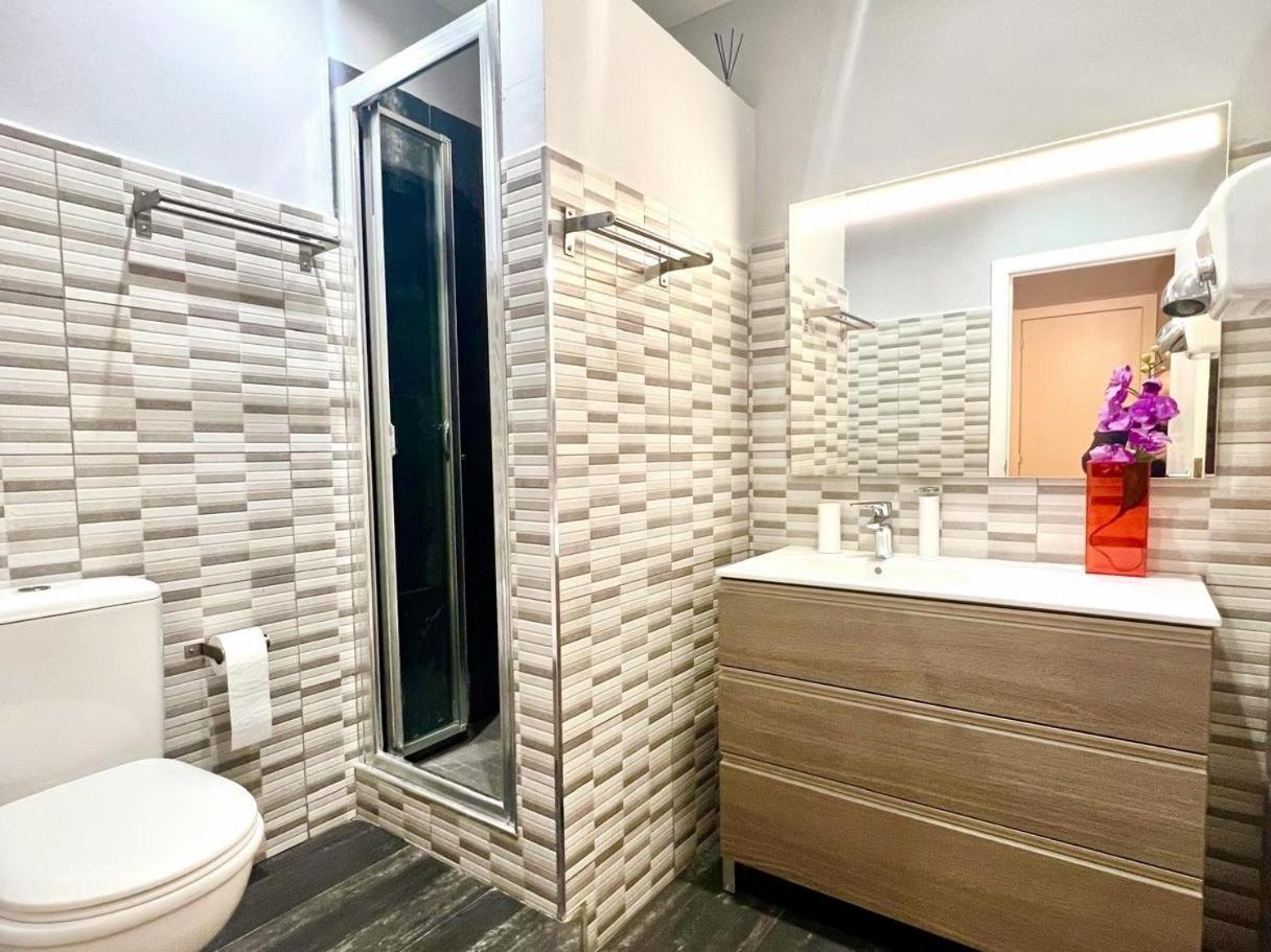 Luxury Central Apartment บาร์เซโลนา ภายนอก รูปภาพ