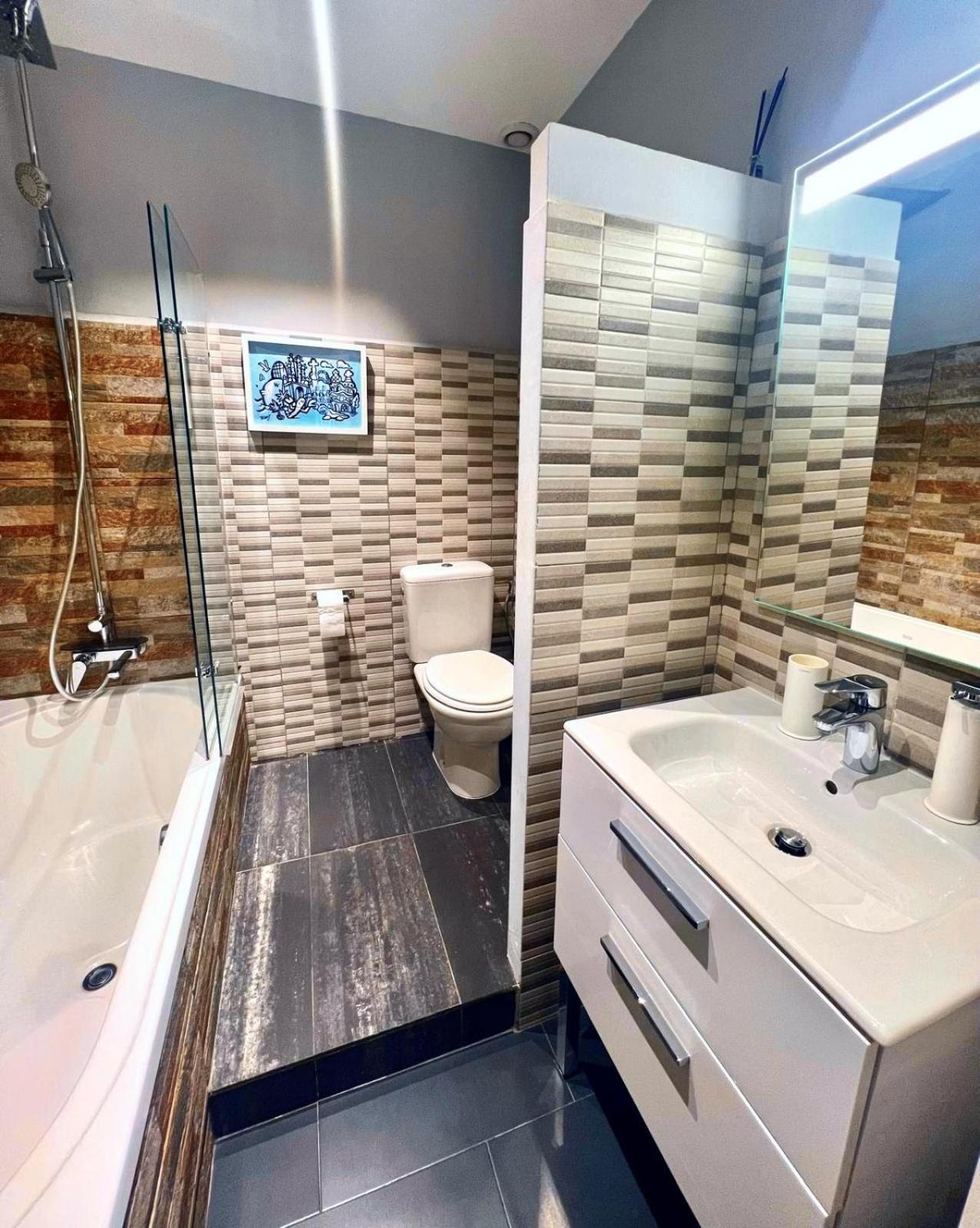Luxury Central Apartment บาร์เซโลนา ภายนอก รูปภาพ