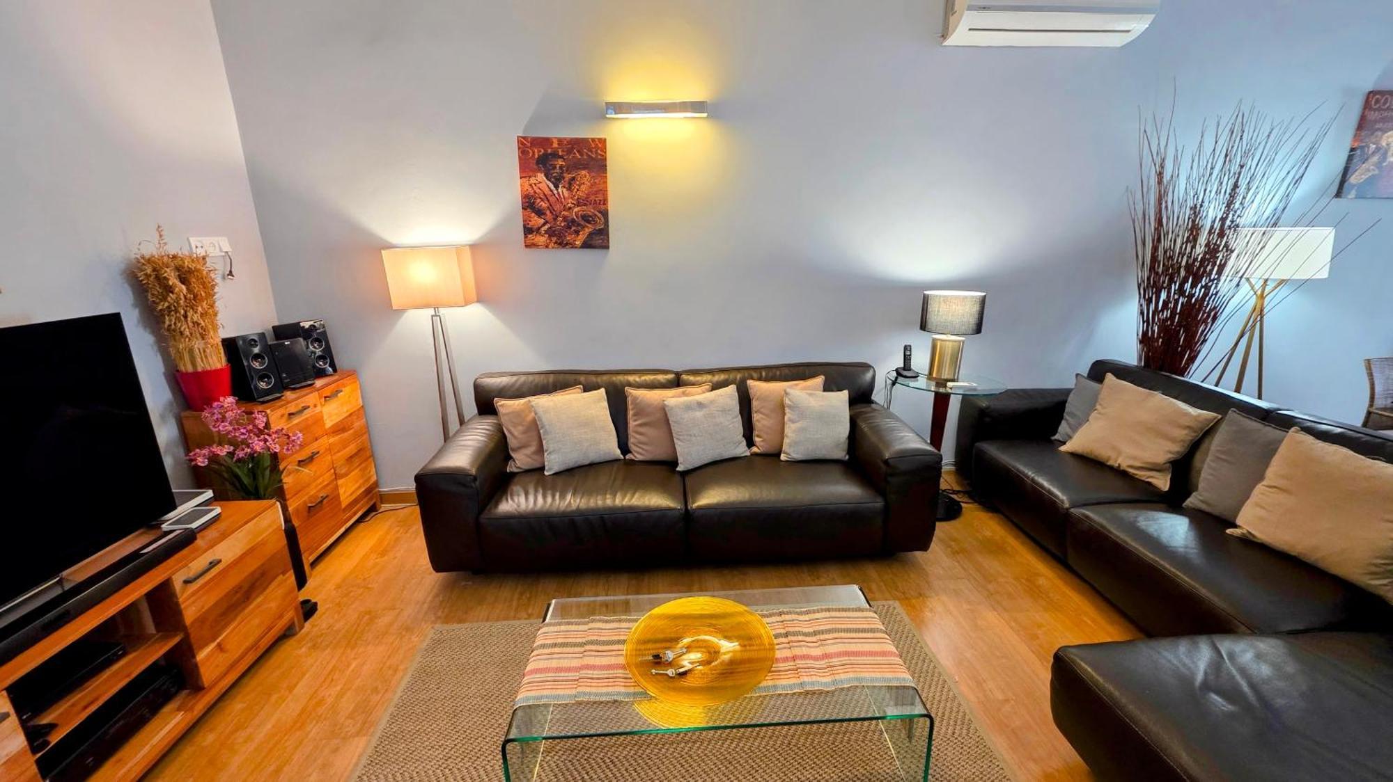 Luxury Central Apartment บาร์เซโลนา ภายนอก รูปภาพ