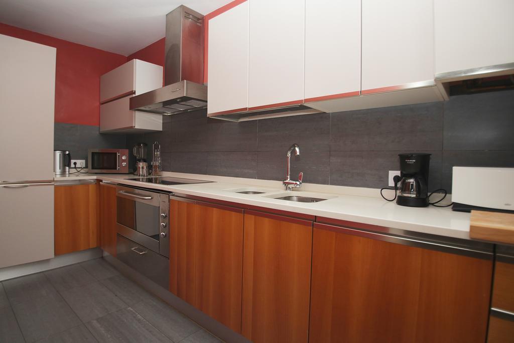 Luxury Central Apartment บาร์เซโลนา ภายนอก รูปภาพ